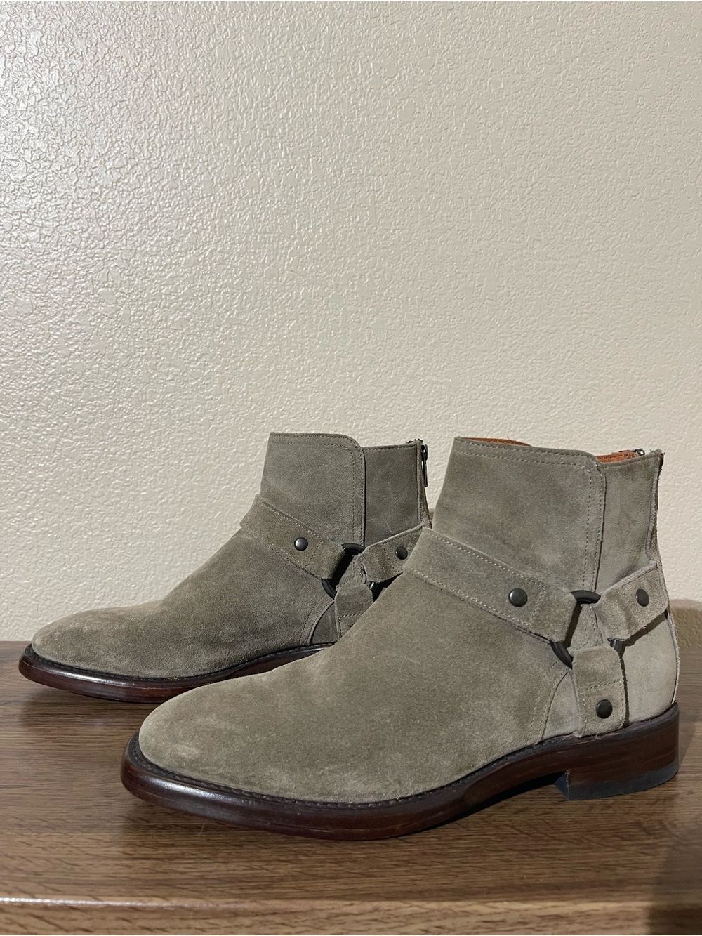 Frye Men's Suede Chukka Boots in Taupe